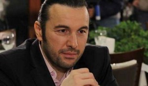 El famoso actor turco de «Las mil y una noches» que participará de “Bailando por un sueño” pidió disculpas al pueblo armenio